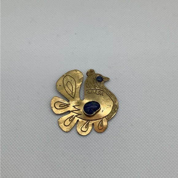 Gold Tone Bird Pendant w/Blue Stones & Chain - Picture 5 of 6